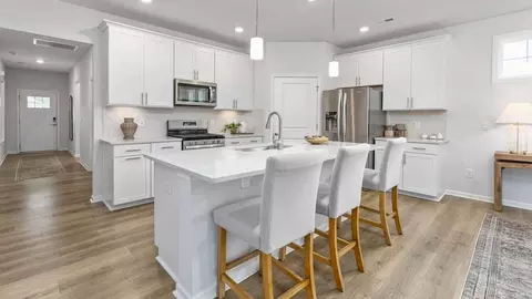 Kitchen - 1607 Abberly Pl, Graham, NC 27253 photo 3 of 4