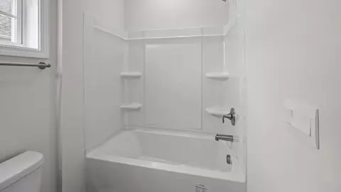 Bath - 1607 Abberly Pl, Graham, NC 27253 photo 1 of 2