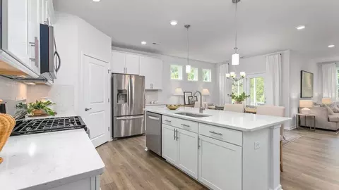Kitchen - 1607 Abberly Pl, Graham, NC 27253 photo 2 of 4