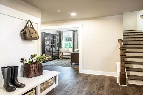 Entry Way - 121 Willowfern Ln, Marietta, GA 30066 photo 2 of 3