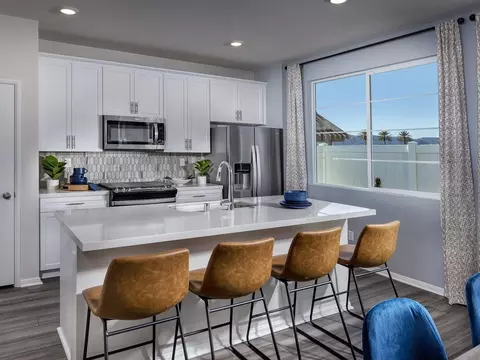 Kitchen - 2014 Bergamot St, Redlands, CA 92374 photo 4 of 4