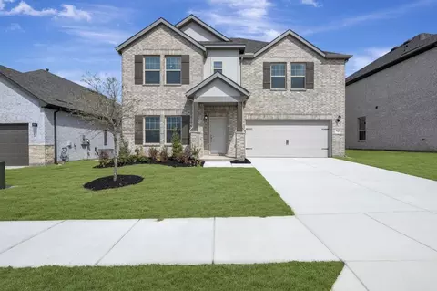 Exterior - 7304 Poplar Dr, Argyle, TX 76226 photo 3 of 10
