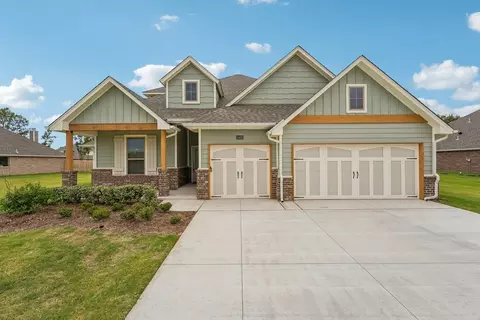 12401 Samara Dr, Oklahoma City, OK 73173