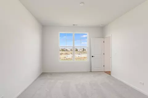 Bedroom - 751 Alberta Ave, Oswego, IL 60543 photo 2 of 4