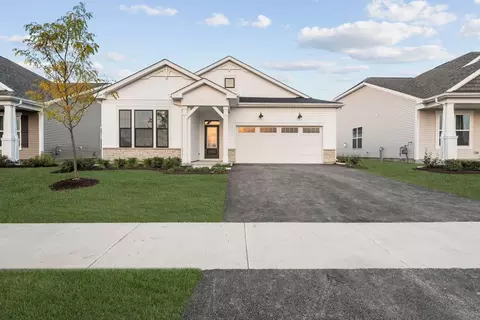 Exterior - 751 Alberta Ave, Oswego, IL 60543 photo 4 of 5