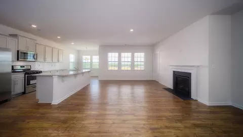 Living - 1076 Secrest Commons Dr, Monroe, NC 28112 photo 3 of 9