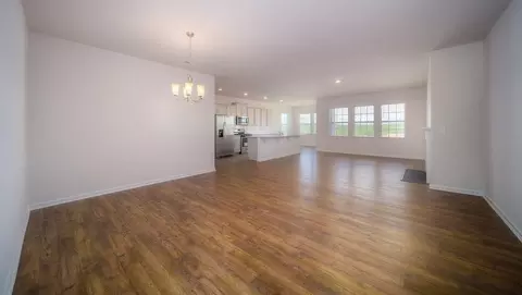 Living - 1076 Secrest Commons Dr, Monroe, NC 28112 photo 2 of 9
