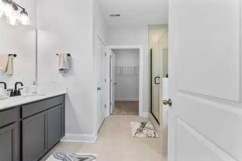 Entry Way - Cameron Crossing Community, Dunn, NC 28334 photo 3 of 8