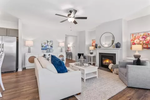 Living - Cameron Crossing Community, Dunn, NC 28334 photo 2 of 4