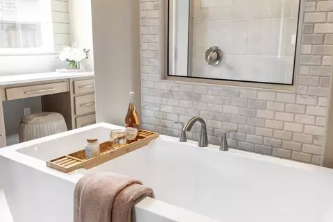 Bath - 2237 Pinner Ct, Celina, TX 75009 photo 4 of 5