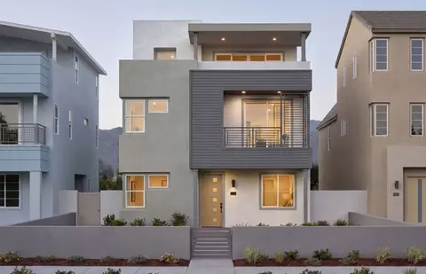 Exterior - 809 Chinon, Irvine, CA 92618 photo 2 of 8