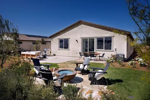 33421 Riverside Dr, Lake Elsinore, CA 92530