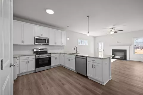 Kitchen - Montevallo Lane, Ayden, NC 28513 photo 14 of 26
