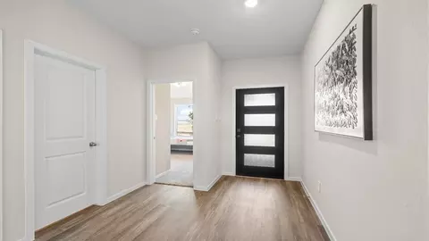 Entry Way - 205 Blanco Ln, Dayton, TX 77535 photo 2 of 5