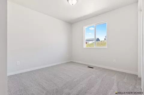 Bedroom - Sky Ridge Ave, Spearfish, SD 57783 photo 1 of 4