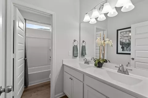 Bath - 14461 Feather Moss Dr, Splendora, TX 77372 photo 5 of 5