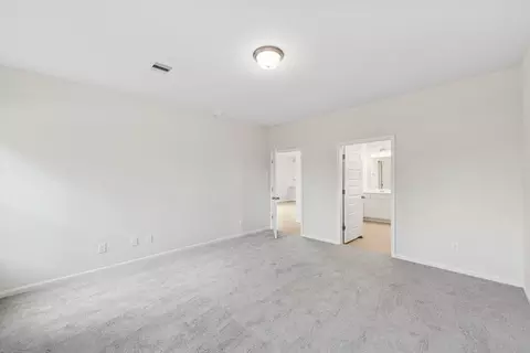Bedroom - 14461 Feather Moss Dr, Splendora, TX 77372 photo 4 of 13