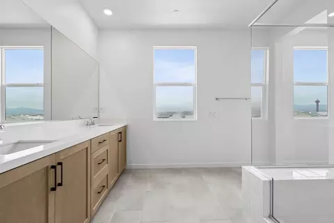Bath - 26995 Echo Mountain Way, Valencia, CA 91355 photo 3 of 5