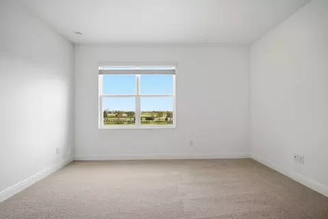 Bedroom - 17017 Wading River Ave, Parrish, FL 34219 photo 11 of 14