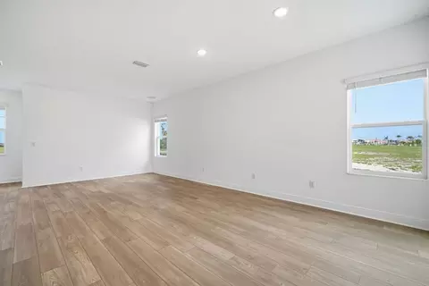 Living - 17017 Wading River Ave, Parrish, FL 34219 photo 3 of 5