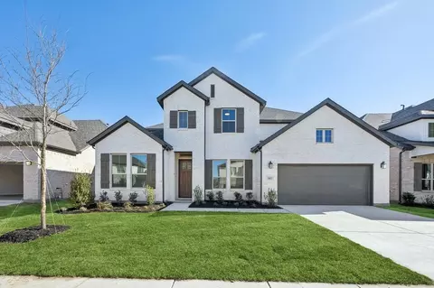 4628 Bishop St, Mckinney, TX 75071