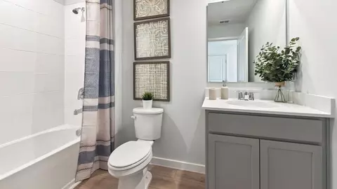 Bath - 10 Amberwood Ln, Ormond Beach, FL 32174 photo 3 of 3