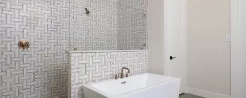Bath - 2109 Tupelo Trl, Argyle, TX 76226 photo 6 of 6
