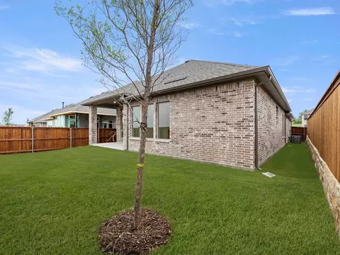 Exterior - 2109 Tupelo Trl, Argyle, TX 76226 photo 5 of 5