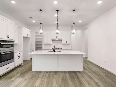Kitchen - 2109 Tupelo Trl, Argyle, TX 76226 photo 1 of 5
