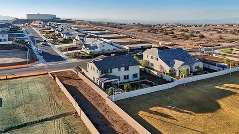 View/Area - 9624 Taft St, Riverside, CA 92508 photo 1 of 2