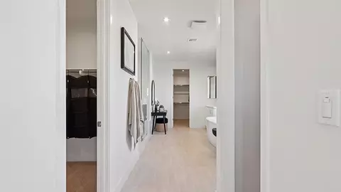 Entry Way - 9624 Taft St, Riverside, CA 92508 photo 6 of 8