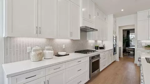 Kitchen - 9624 Taft St, Riverside, CA 92508 photo 9 of 10