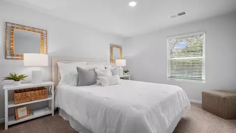 Bedroom - 130 Sabel Ct, Guyton, GA 31312 photo 6 of 9