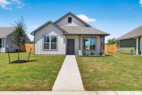 2302 Pagosa Springs Dr, Bryan, TX 77803