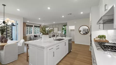 Kitchen - 2062 Pyrenes Pl, Santa Paula, CA 93060 photo 3 of 7