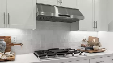 Kitchen - 2062 Pyrenes Pl, Santa Paula, CA 93060 photo 5 of 7