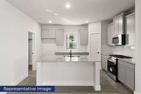 Kitchen - 1612 Casting Rdg, Mesquite, TX 75181 photo 1 of 3