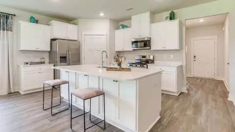 Kitchen - 4770 Eider Rd, Pace, FL 32571 photo 7 of 12