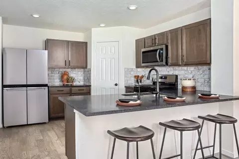 Kitchen - 10180 Maple Cove Ln, Willis, TX 77378 photo 4 of 6