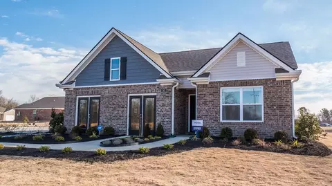 Exterior - 83 Pine St, Byhalia, MS 38611 photo 7 of 7