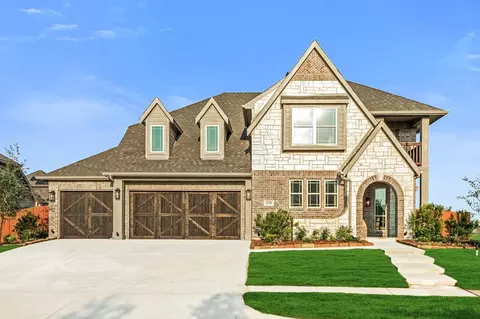 577 Red Maple Rd, Waxahachie, TX 75165