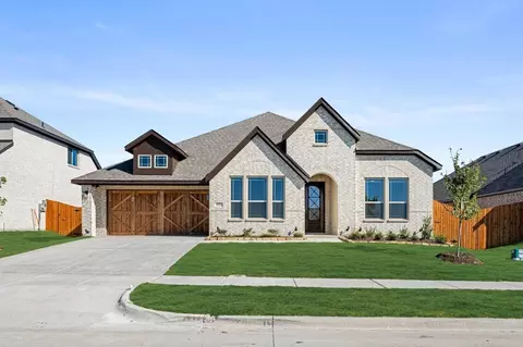 577 Red Maple Rd, Waxahachie, TX 75165