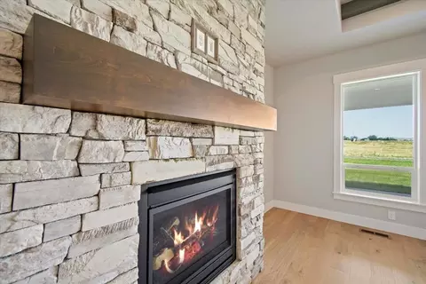 Living - 6623 W Sollas Dr, Eagle, ID 83616 photo 3 of 5