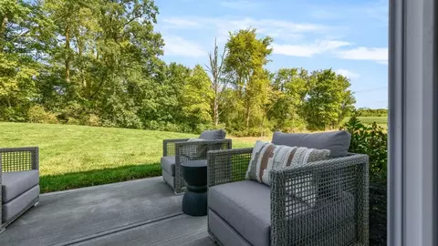 154 Williamson Rd, Winchester, VA 22602 photo 6