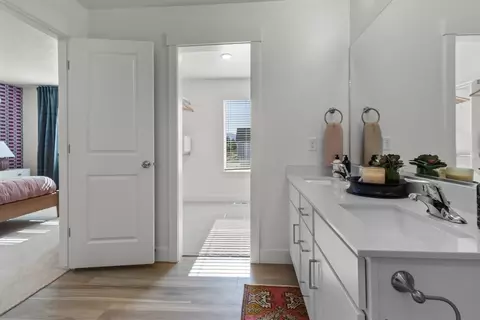 Bath - 1068 E Malibu Ln, Washington, UT 84780 photo 5 of 5