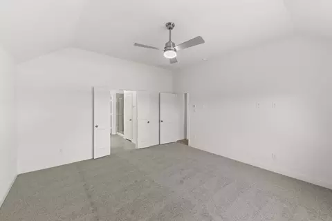 Bedroom - 601 Trinity St, Van Alstyne, TX 75495 photo 3 of 6