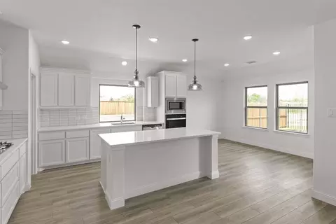 Kitchen - 601 Trinity St, Van Alstyne, TX 75495 photo 1 of 6