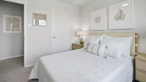 Bedroom - 333 Old Stagecoach Rd, Jarrell, TX 76537 photo 9 of 9