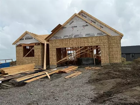 1510 Locust St, Waukee, IA 50263