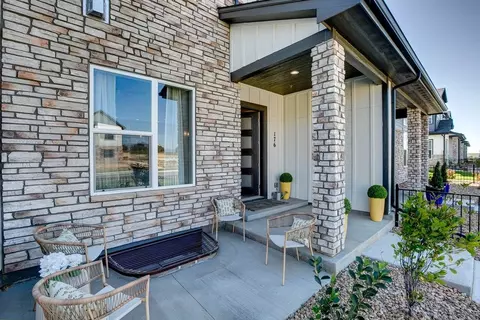 255 High Point Dr #G104, Longmont, CO 80504